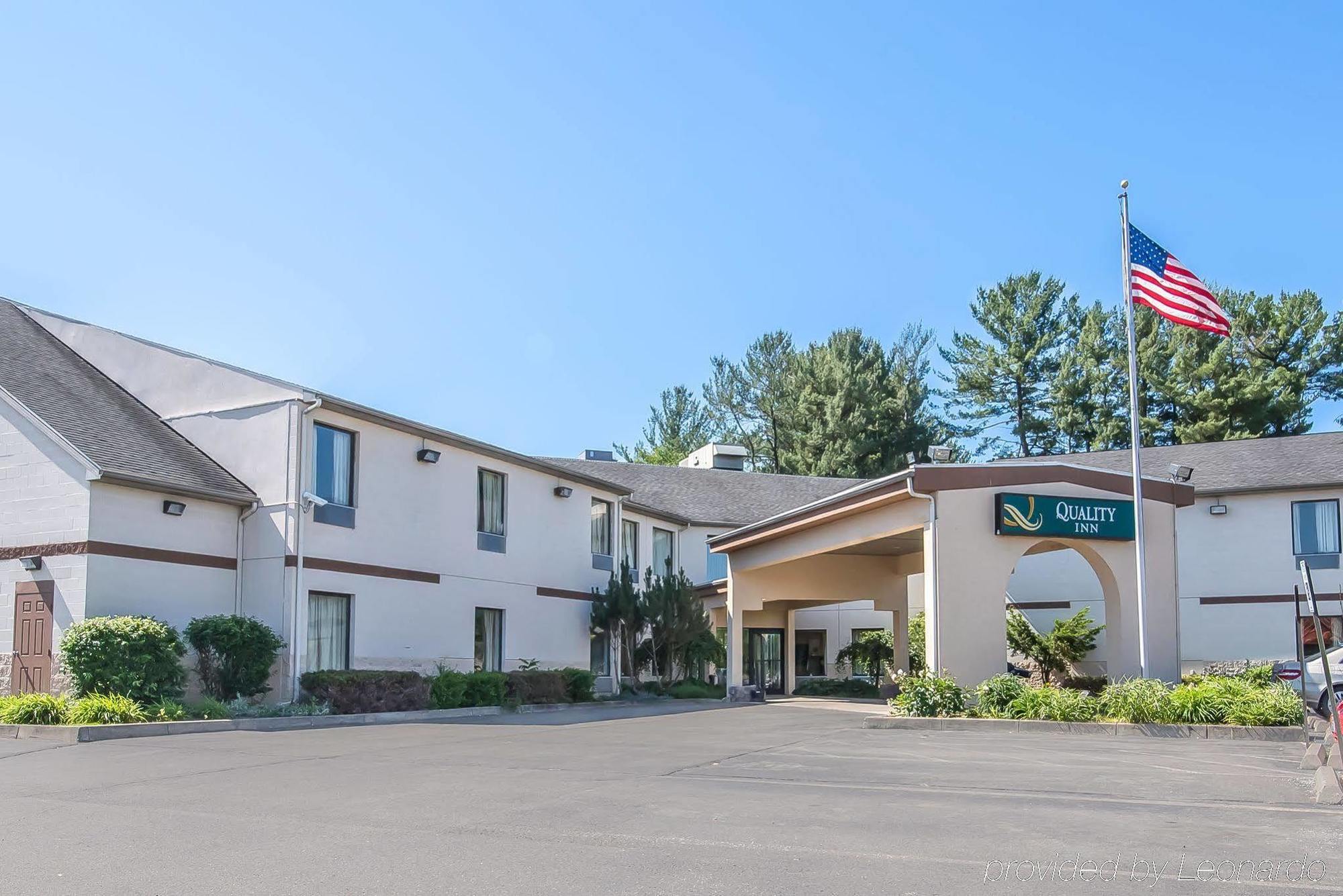 Quality Inn Binghamton West Apalachin Exterior foto